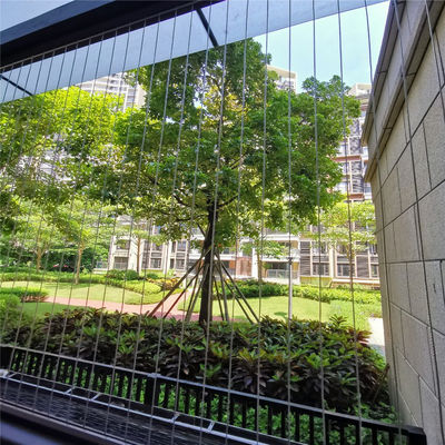 Ανοιχτό στυλ Αλουμινίου Σύνθεσης Φρέμα Βαλκόνι Αόρατη Σχάρα με εγκατάσταση επιφανειακής τοποθέτησης