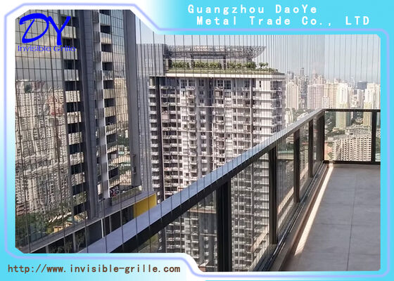 Αόρατο φράγμα ασφαλείας, σχεδιασμένο για την αποτελεσματική προστασία των παιδιών και των κατοικίδιων ζώων, διατηρώντας την αισθητική ακεραιότητα