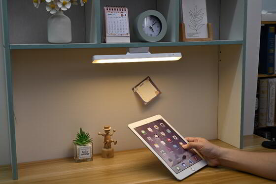 Δυνατή μαγνητική απορρόφηση LED προστασία ματιών επαναφορτιζόμενο 800mA λαμπτήρα δροσερό φως usb τροφοδοτούμενο μαθησιακά φώτα