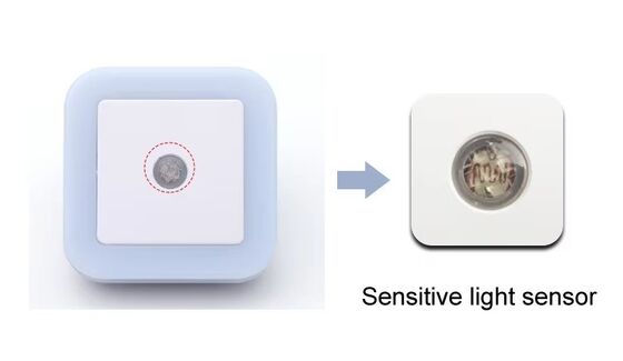 2700K θερμή λευκή πρίζα στο νυχτερινό φως λαμπτήρα συμπεριλαμβανομένης της τάσης αισθητήρα φωτός