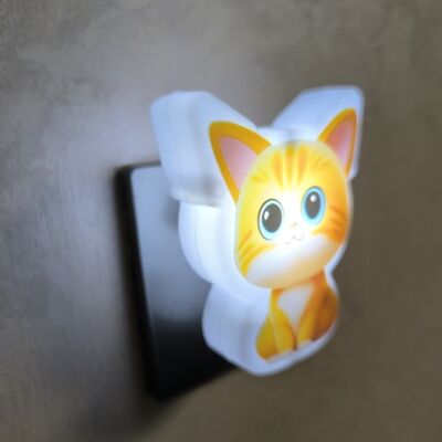 Pluggable enchufe de pared de plástico linda luz nocturna fuente de luz suave diseñada para dormitorios