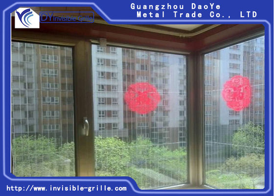 Οι σύγχρονοι αόρατοι προστιθέμενοι σχάρα ρόλοι ενσωματώνουν τις αόρατες σχάρες αντι-διάρρηξης συστημάτων παραθύρων